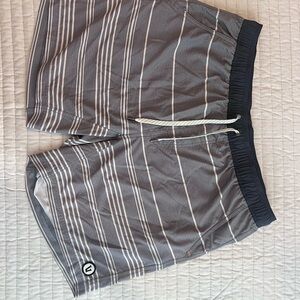 Gray Striped Vuori Kore Lined shorts, XL